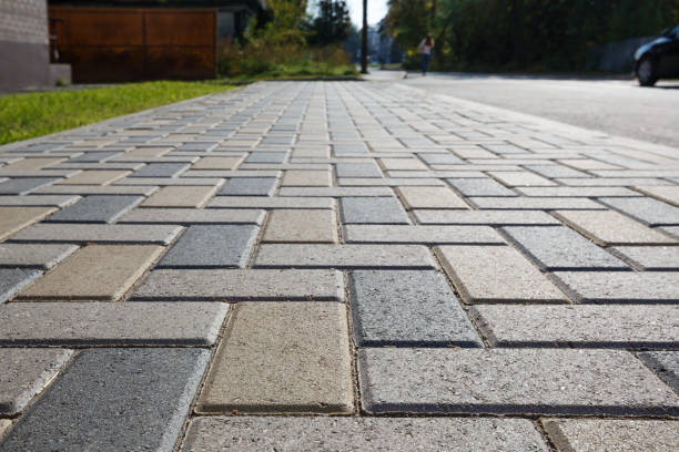 Best Commercial Driveway Pavers  in Cimarron, KS